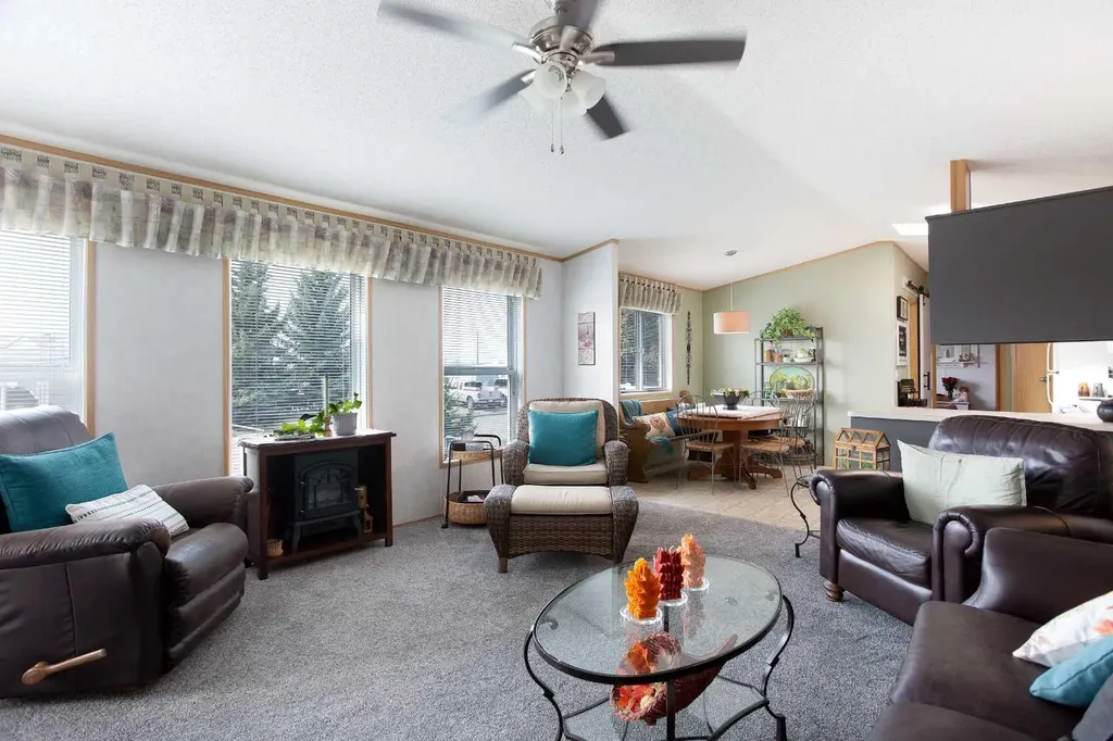 99 Arbour Lake Road NW Calgary AB T3G 4E4