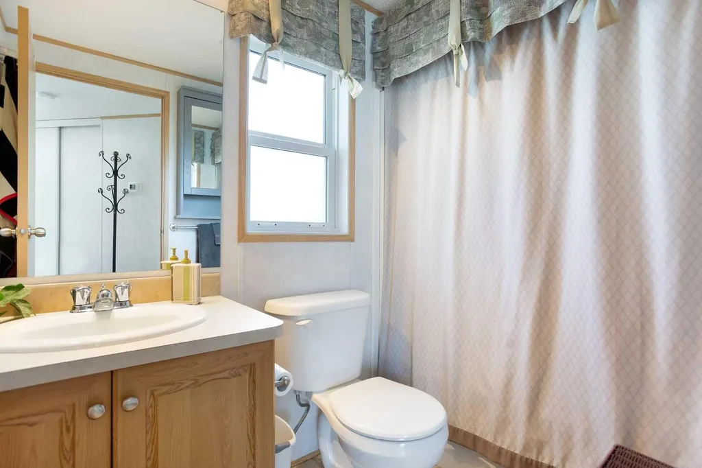 99 Arbour Lake Road NW Calgary AB T3G 4E4