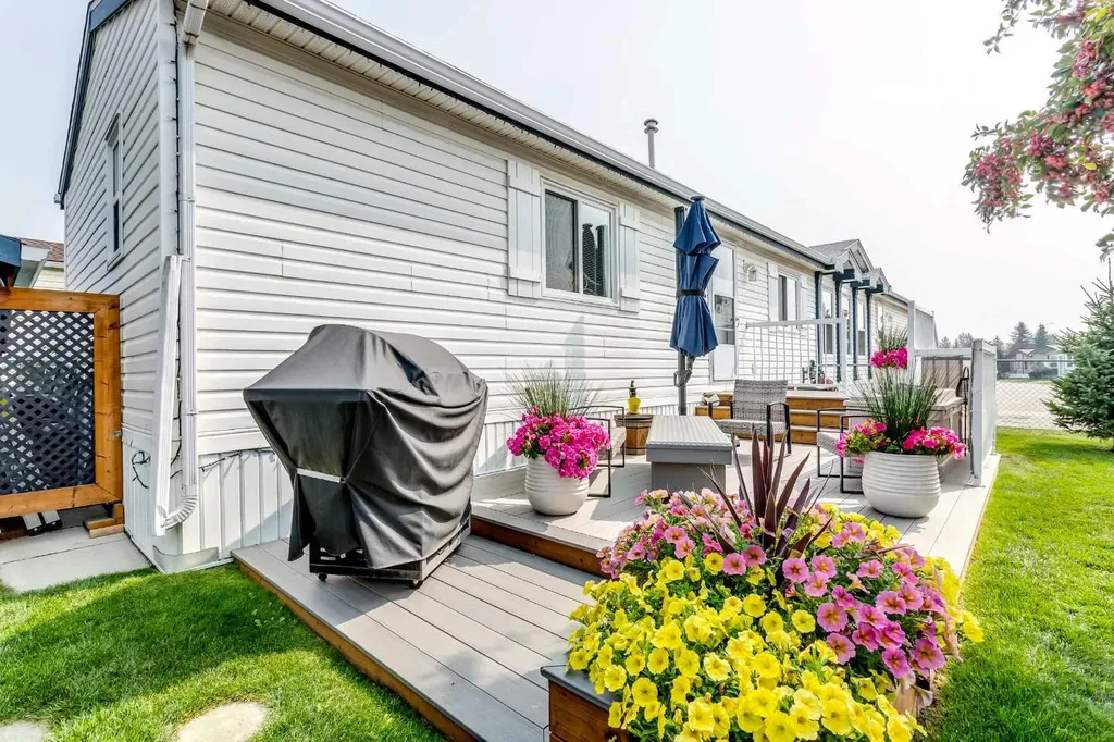 99 Arbour Lake Road NW Calgary AB T3G 4E4