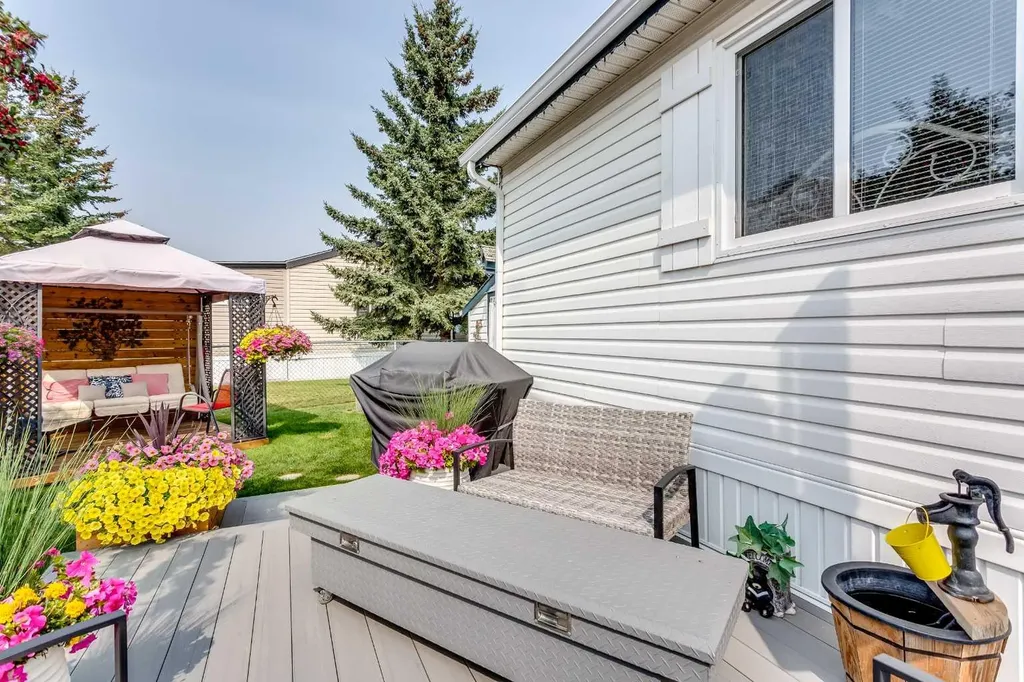 99 Arbour Lake Road NW Calgary AB T3G 4E4