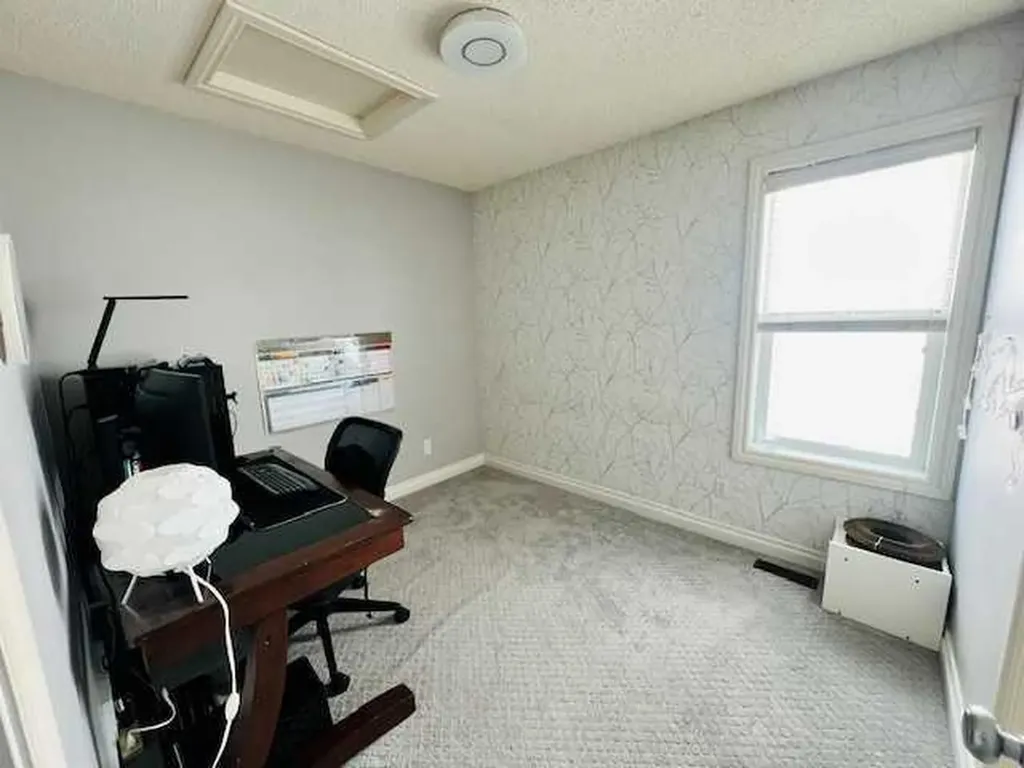 125 Saddlebrook Circle NE Calgary AB T3J0K4