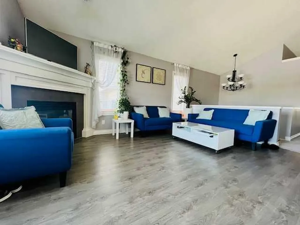 125 Saddlebrook Circle NE Calgary AB T3J0K4