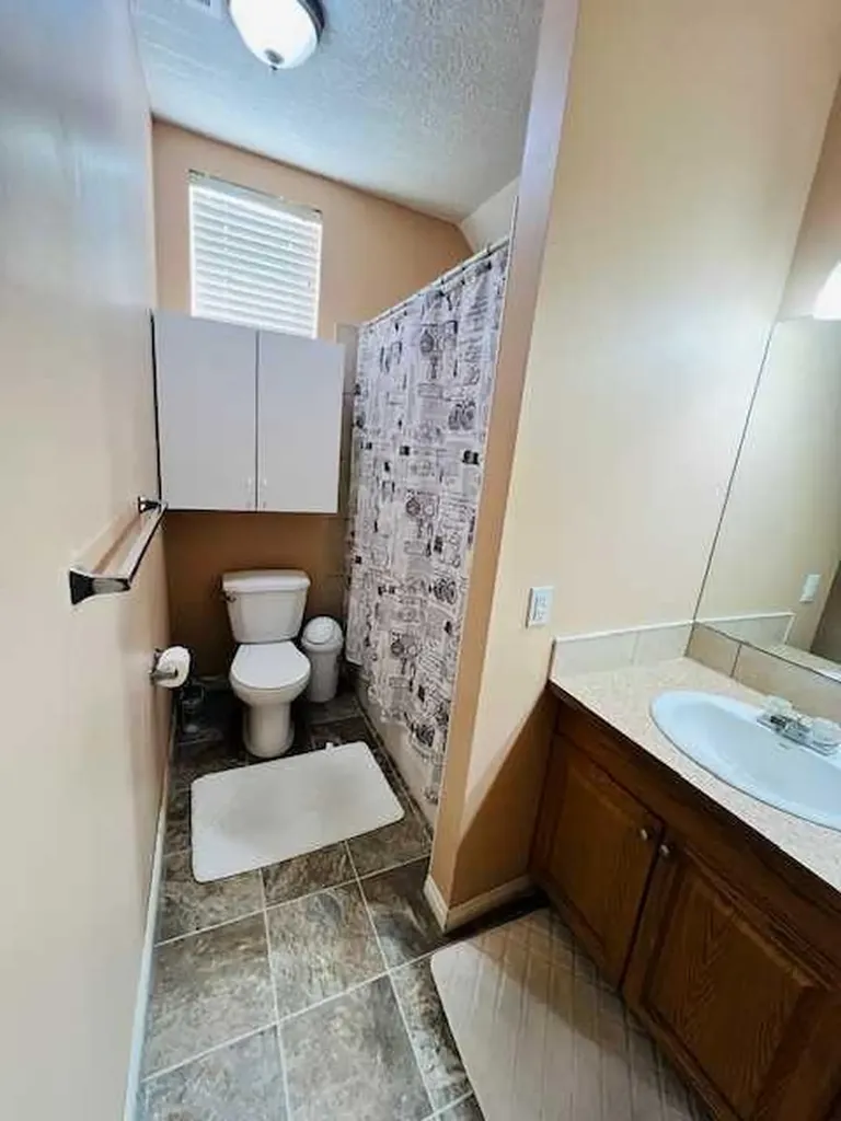 125 Saddlebrook Circle NE Calgary AB T3J0K4