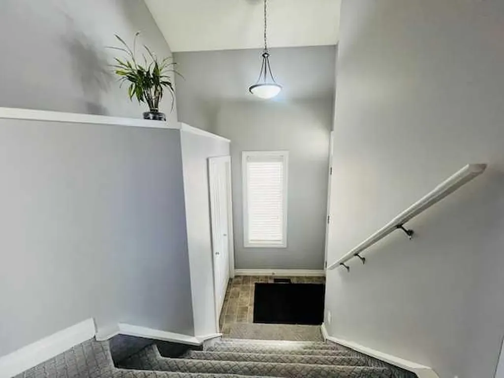125 Saddlebrook Circle NE Calgary AB T3J0K4
