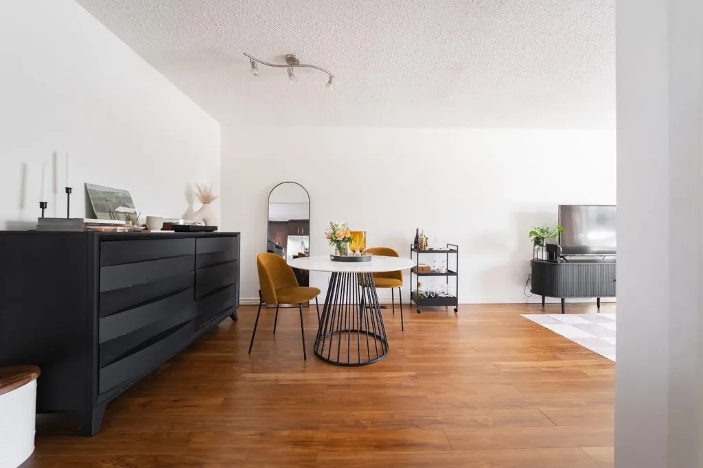 453 Signal Road Fort Mcmurray AB T9H 3W6