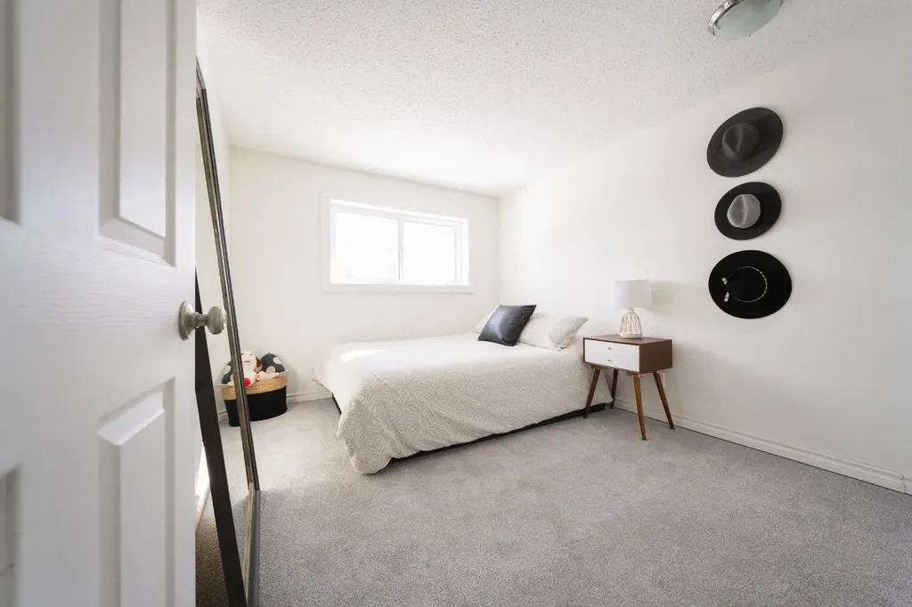 453 Signal Road Fort Mcmurray AB T9H 3W6