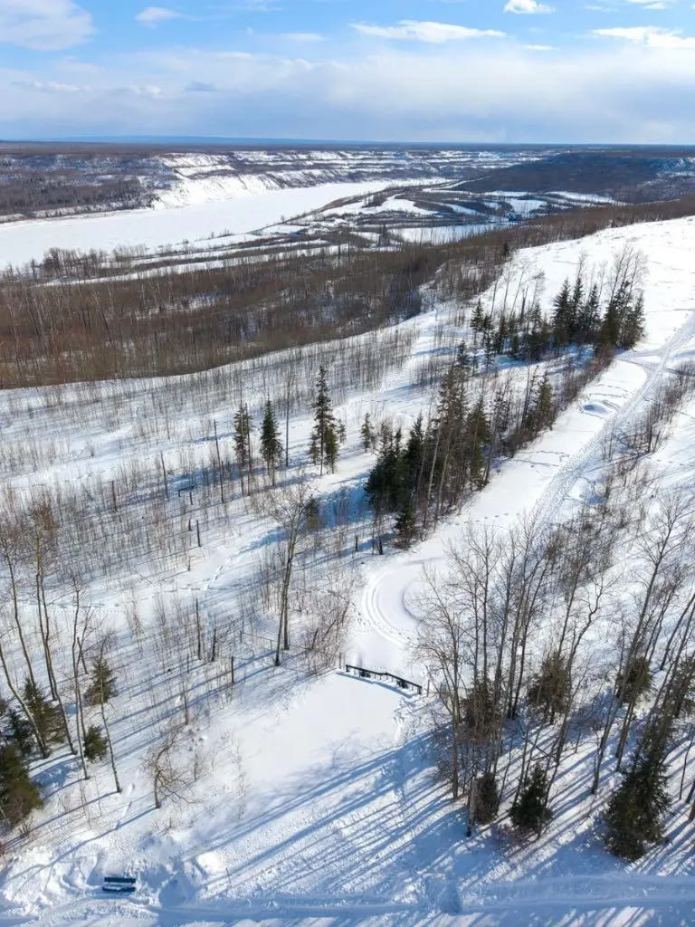 453 Signal Road Fort Mcmurray AB T9H 3W6