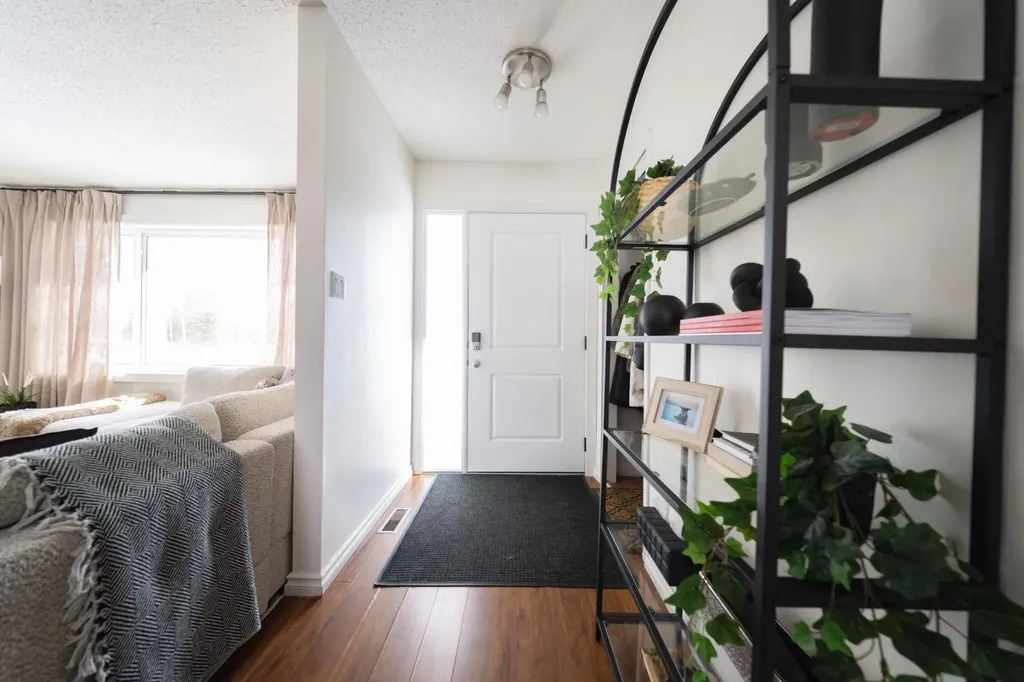 453 Signal Road Fort Mcmurray AB T9H 3W6