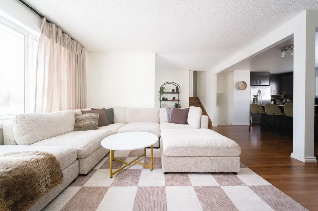 453 Signal Road Fort Mcmurray AB T9H 3W6