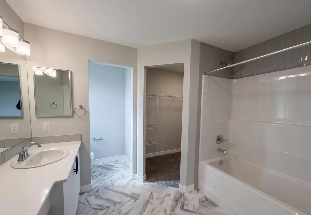 60 Ambledale Crescent Calgary AB T3P 2Z3