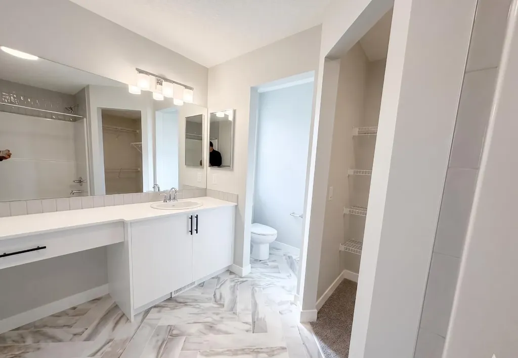 60 Ambledale Crescent Calgary AB T3P 2Z3