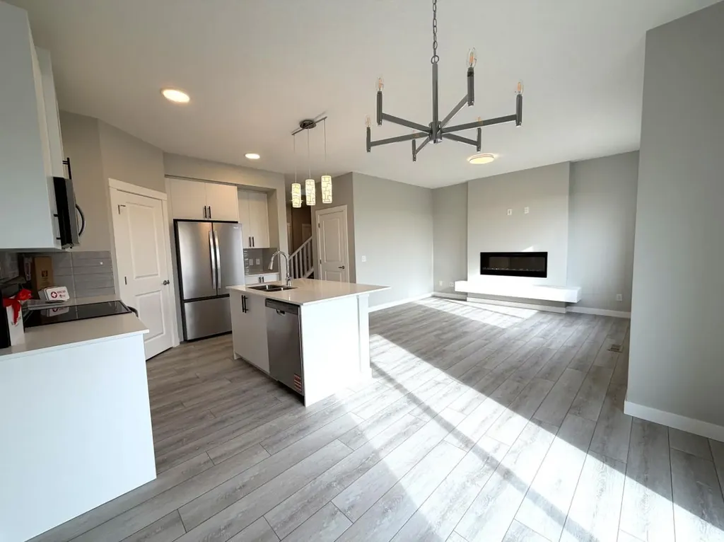 60 Ambledale Crescent Calgary AB T3P 2Z3