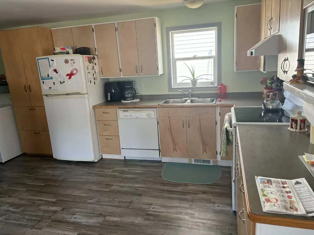 405 1 Avenue Coutts AB T0K 0N0