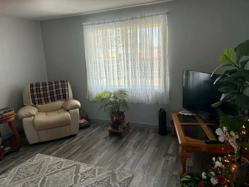 405 1 Avenue Coutts AB T0K 0N0