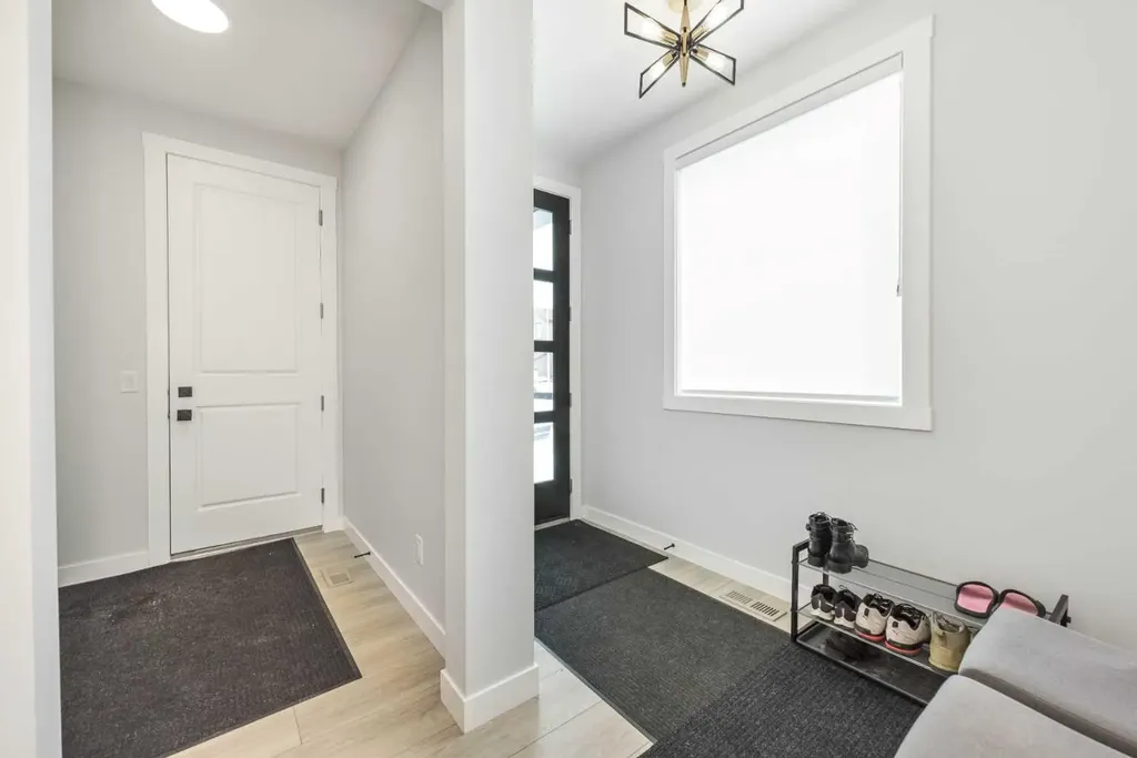 181 Amblehurst Rise NW Calgary AB T3P 2A1