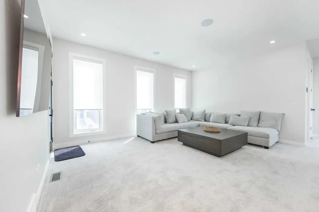 181 Amblehurst Rise NW Calgary AB T3P 2A1
