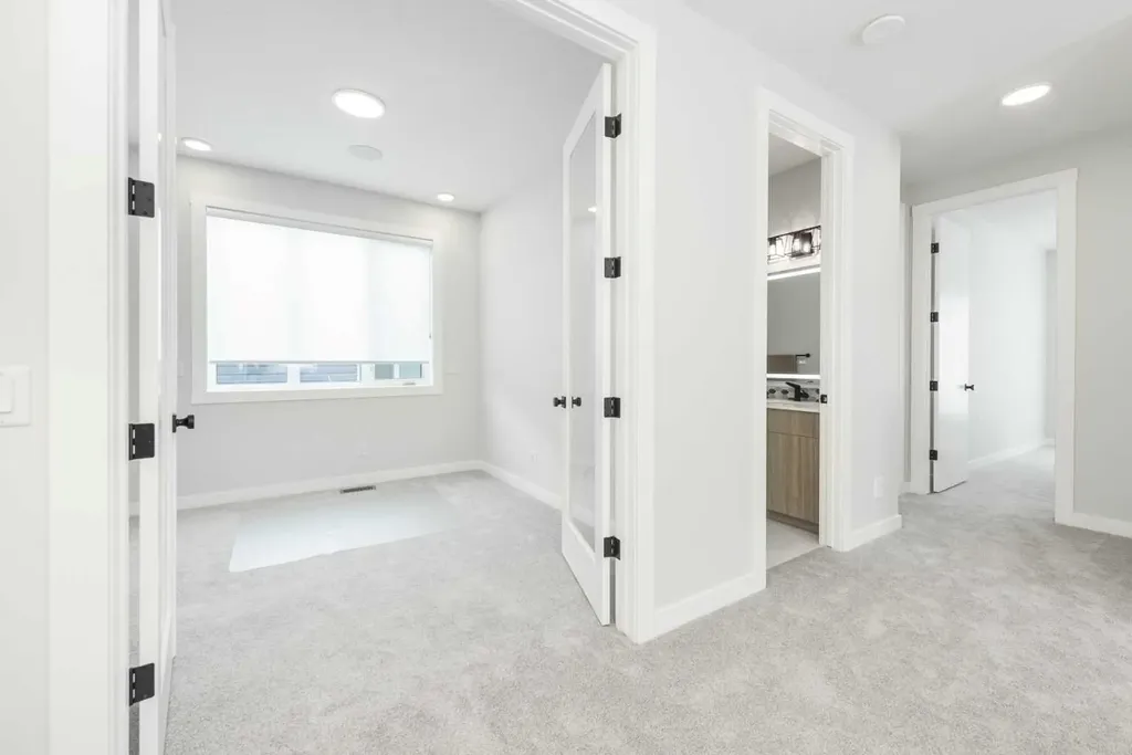 181 Amblehurst Rise NW Calgary AB T3P 2A1