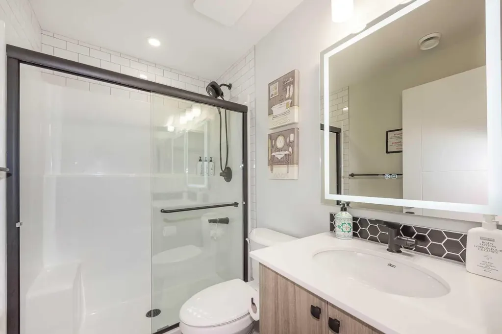 181 Amblehurst Rise NW Calgary AB T3P 2A1