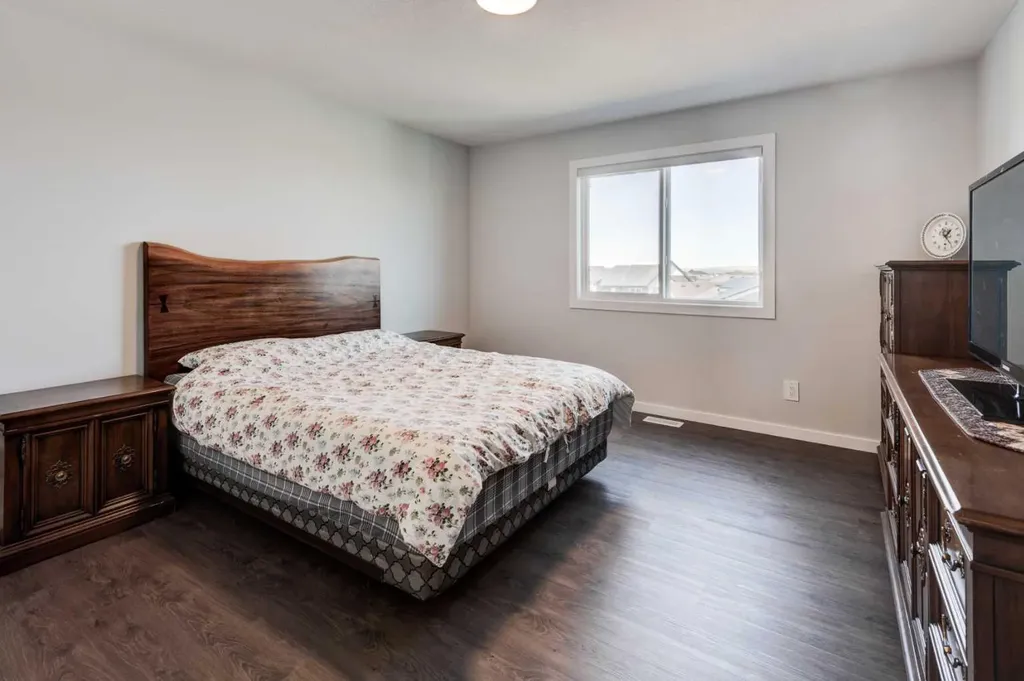 40 Verity Place SW Calgary AB T2Y 0S9