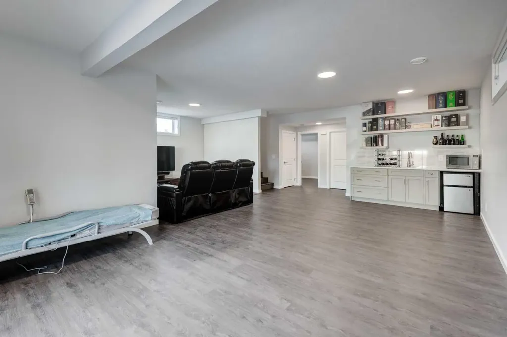 40 Verity Place SW Calgary AB T2Y 0S9