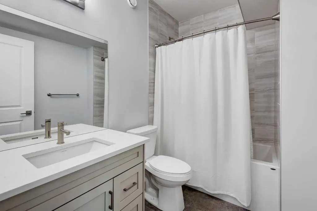 40 Verity Place SW Calgary AB T2Y 0S9