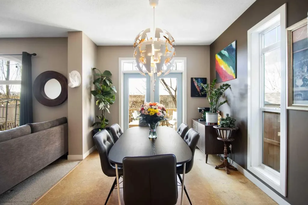 421 Mahogany Court SE Calgary AB T3M 0T7