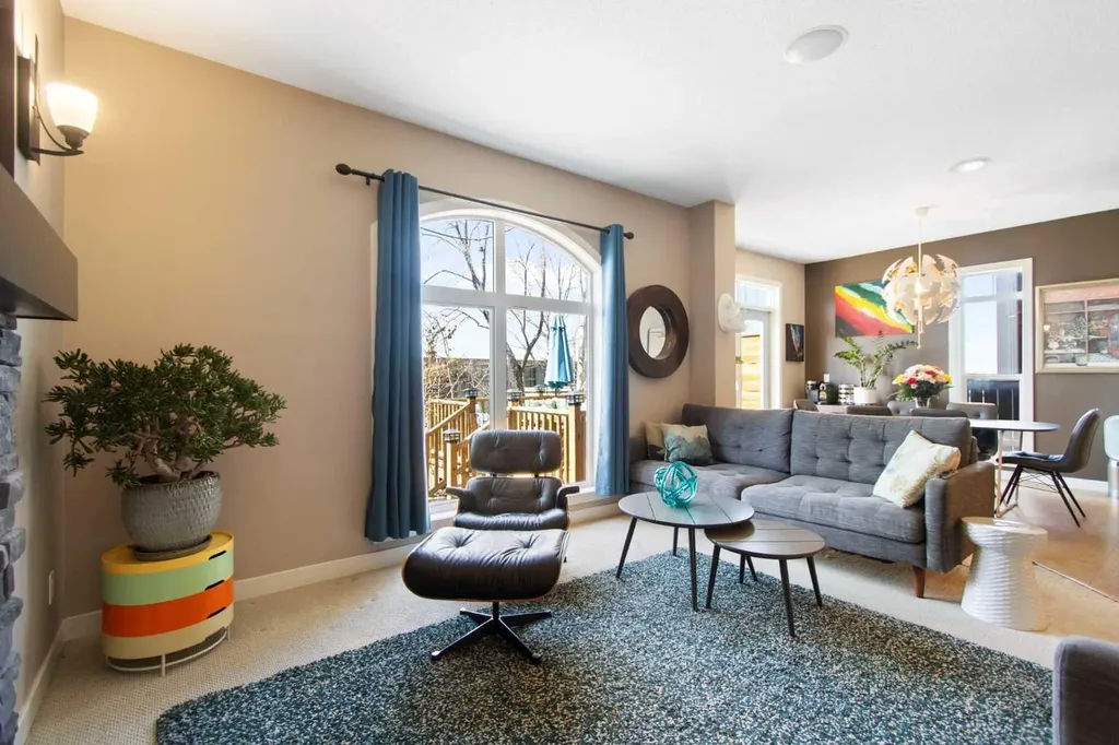 421 Mahogany Court SE Calgary AB T3M 0T7