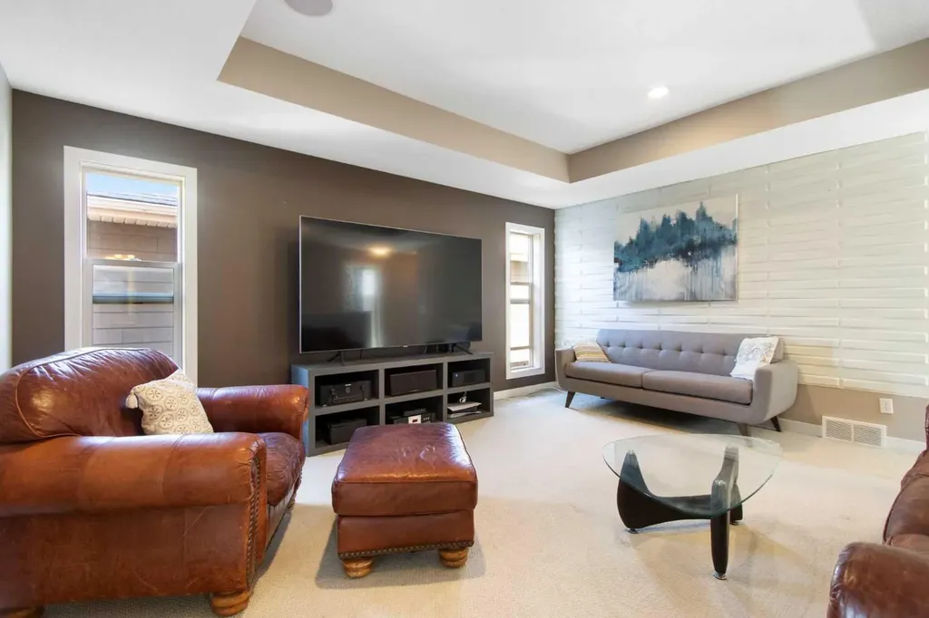 421 Mahogany Court SE Calgary AB T3M 0T7