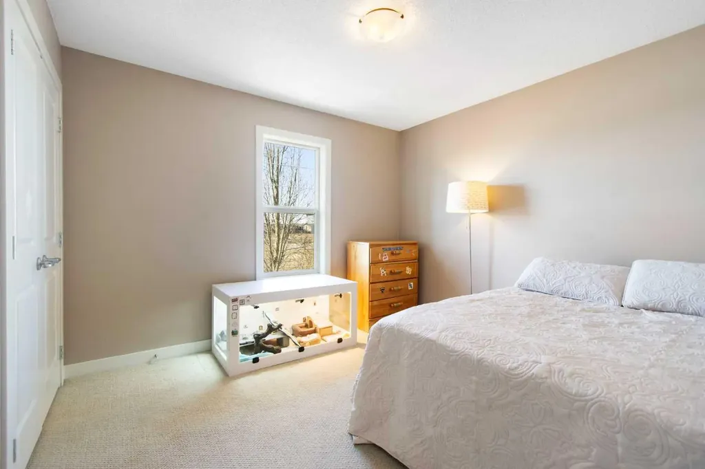 421 Mahogany Court SE Calgary AB T3M 0T7