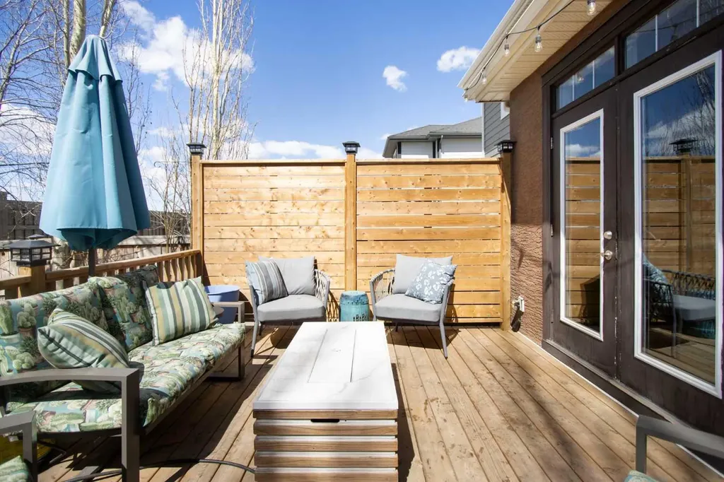 421 Mahogany Court SE Calgary AB T3M 0T7
