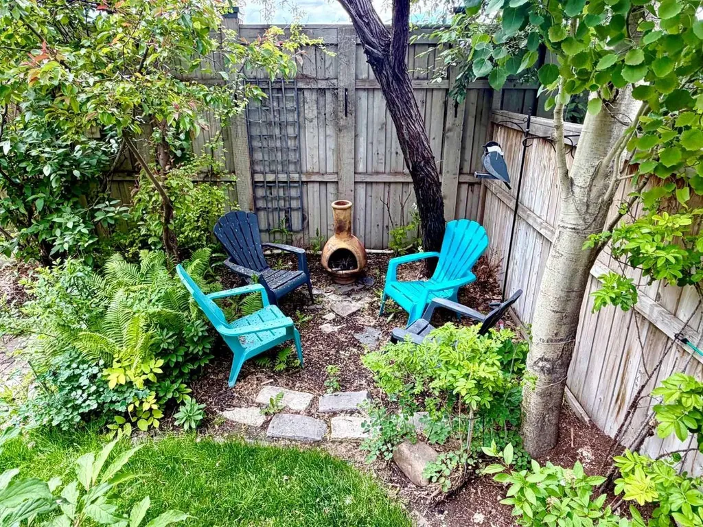 421 Mahogany Court SE Calgary AB T3M 0T7