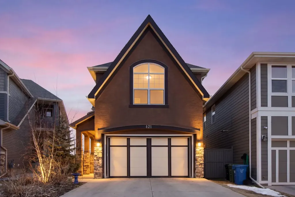 421 Mahogany Court SE Calgary AB T3M 0T7