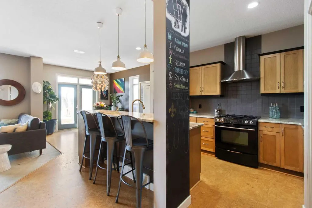 421 Mahogany Court SE Calgary AB T3M 0T7