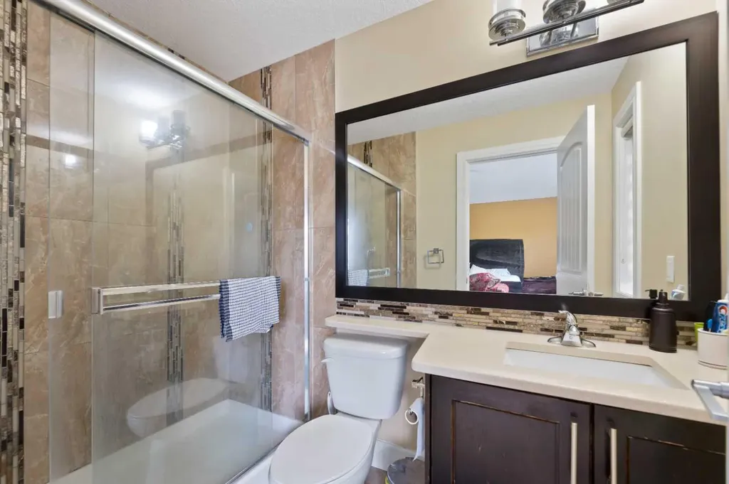 150 Saddlelake Grove NE Calgary AB T3J 0N8