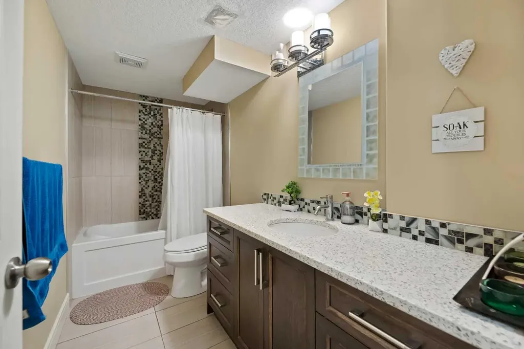 150 Saddlelake Grove NE Calgary AB T3J 0N8
