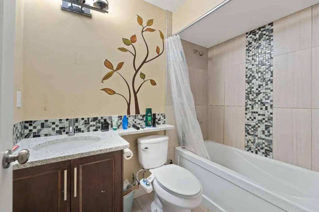 150 Saddlelake Grove NE Calgary AB T3J 0N8