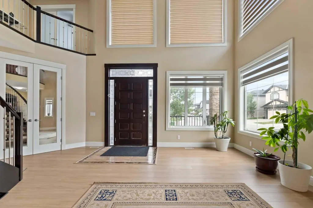 150 Saddlelake Grove NE Calgary AB T3J 0N8