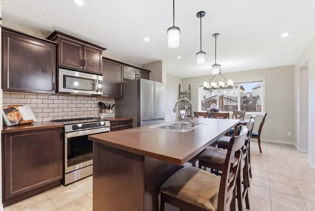 155 Copperpond Road SE Calgary AB T2Z 0W8