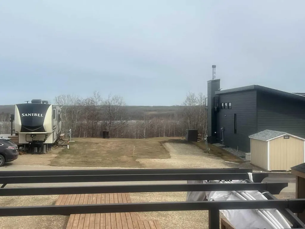 25054 South Pine Road Rural Red Deer County AB T0M 1R0