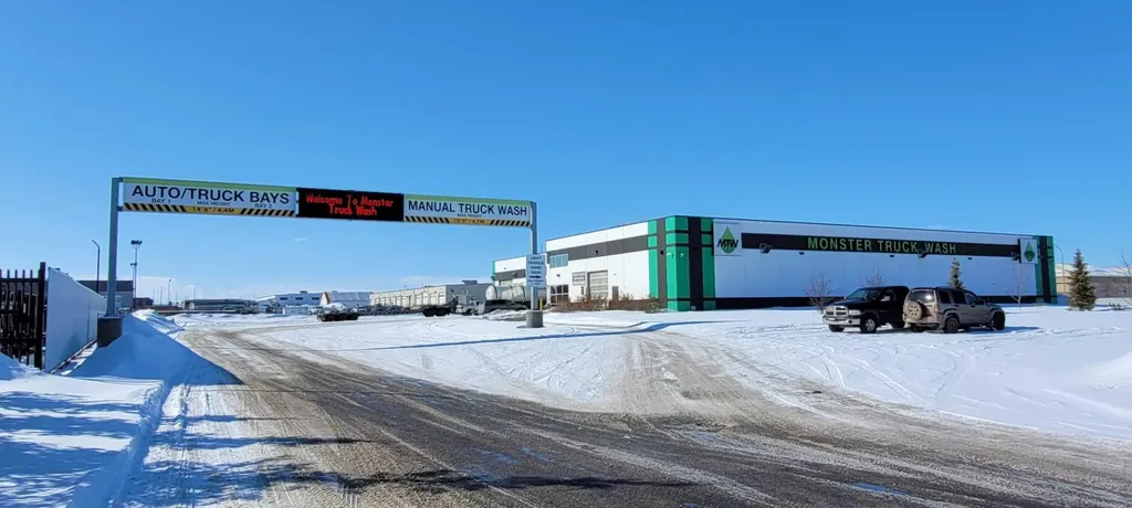 126 Queens Drive Red Deer AB T4P 0R4