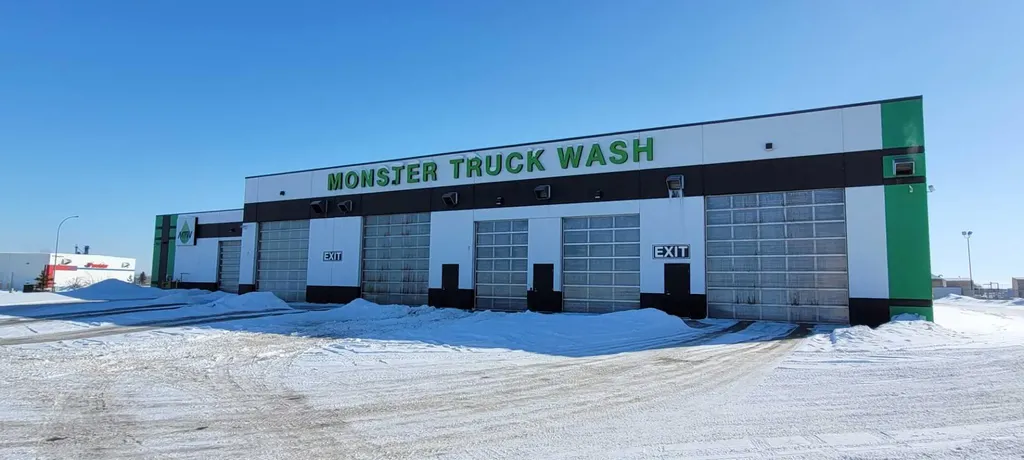 126 Queens Drive Red Deer AB T4P 0R4