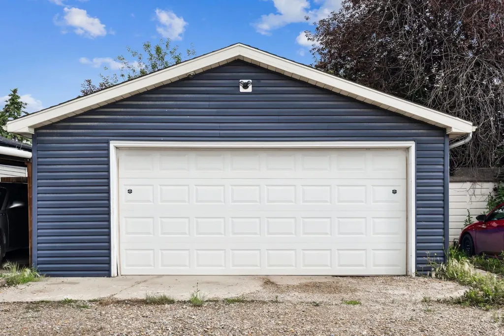 147 Falchurch Crescent NE Calgary AB T3J1J9