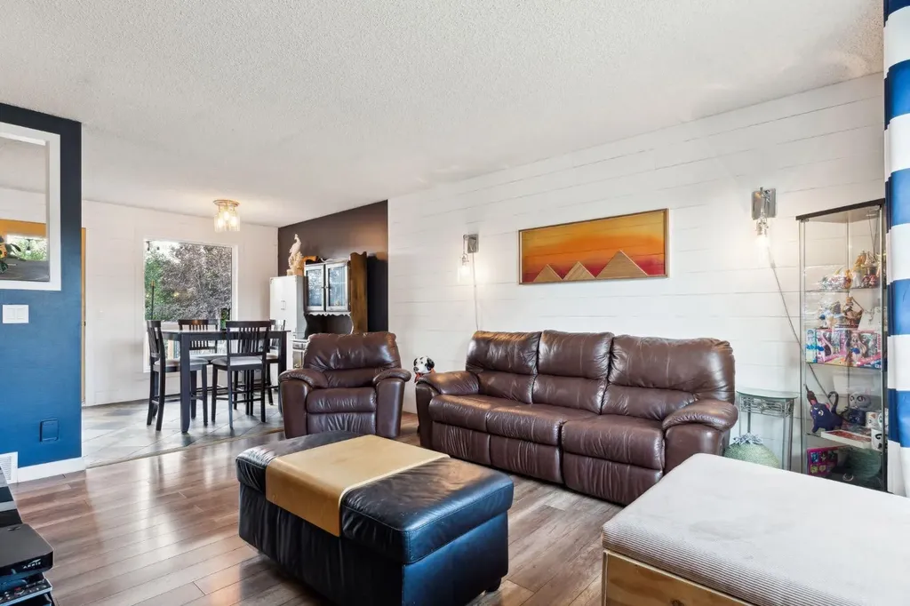 147 Falchurch Crescent NE Calgary AB T3J1J9