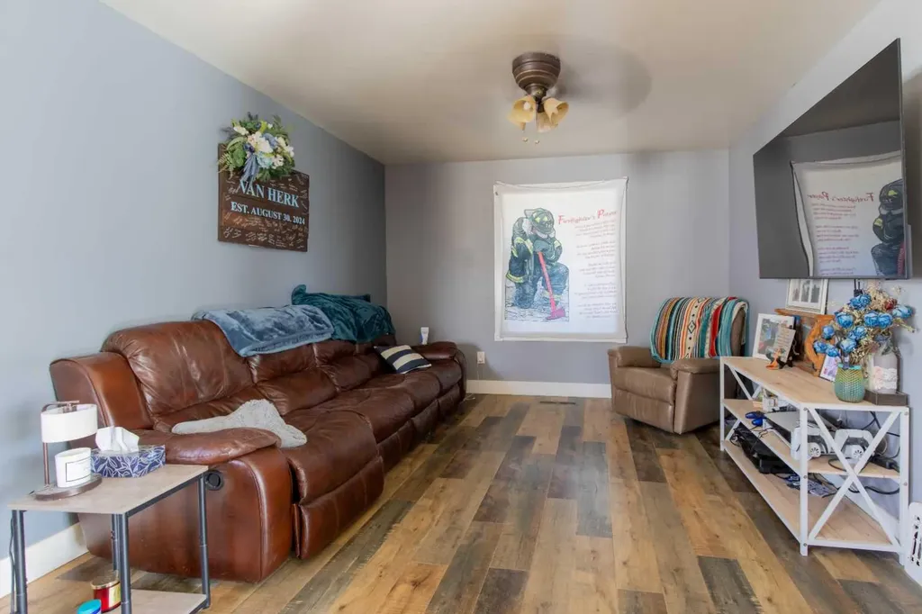 446 21 Street Fort Macleod AB T0L 0Z0