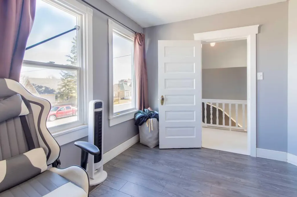 446 21 Street Fort Macleod AB T0L 0Z0