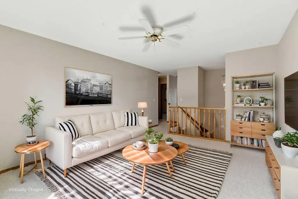 8 West Aarsby Road Cochrane AB T4C1M4