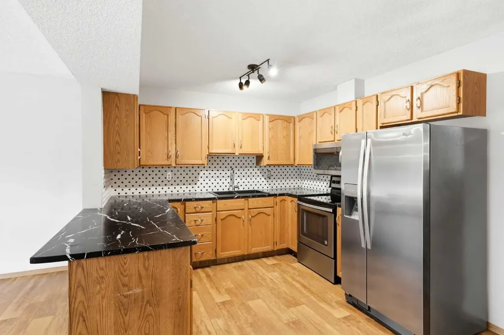 4B Millview Way SW Calgary AB T2Y 3E7