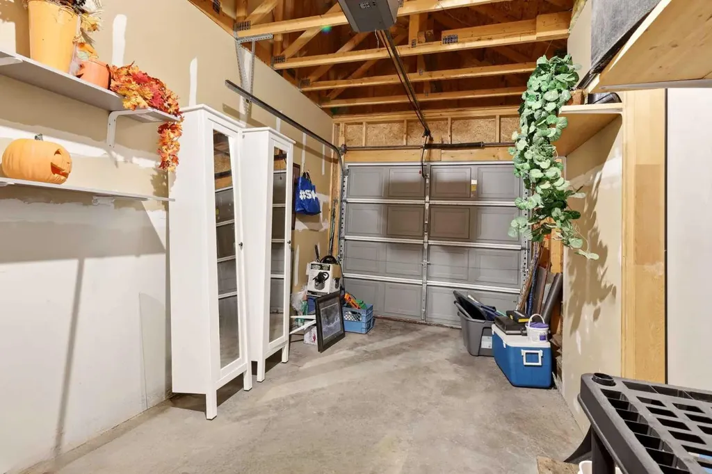 4B Millview Way SW Calgary AB T2Y 3E7