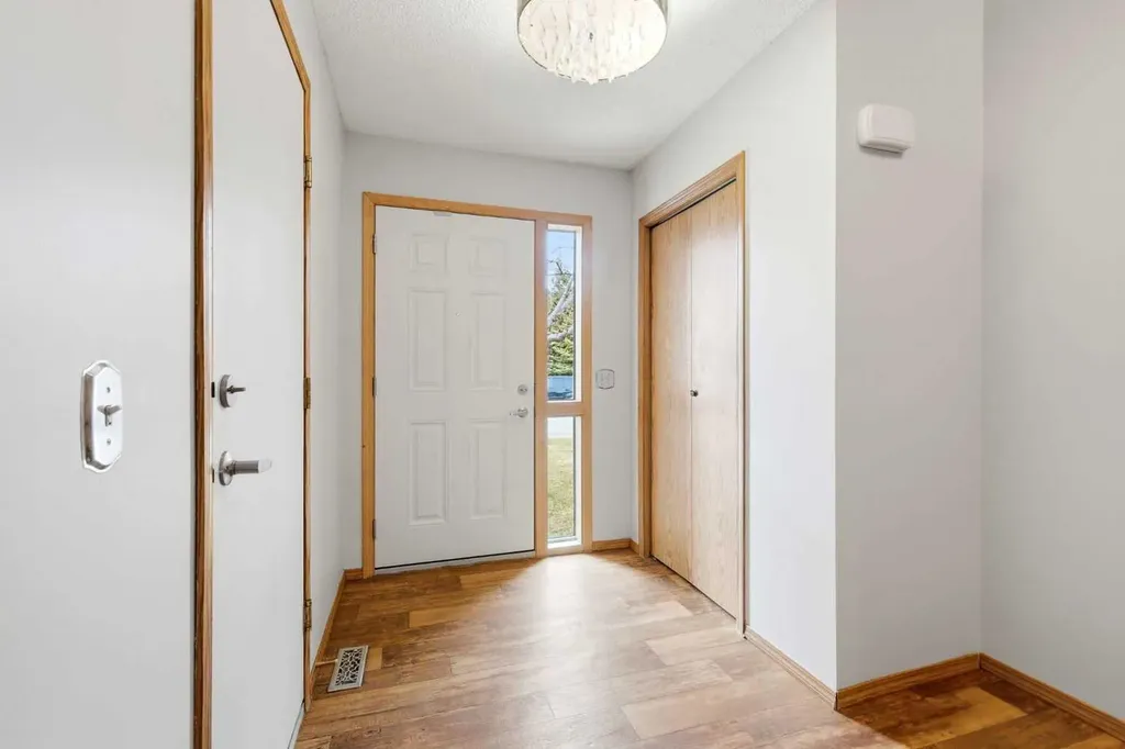 4B Millview Way SW Calgary AB T2Y 3E7