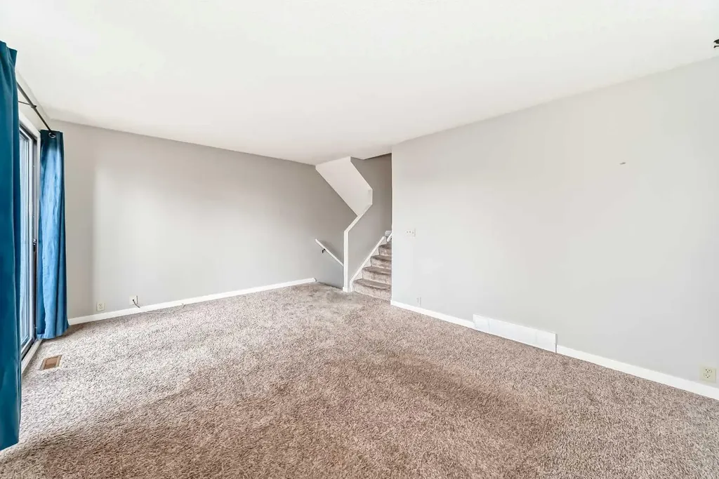 6909 Ranchero Road NW Calgary AB T3G 1J6